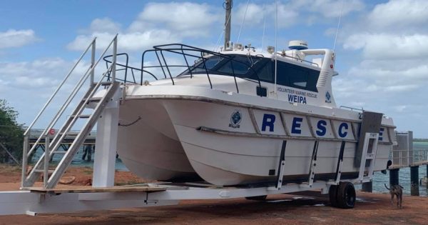 Long-range vessel helps VMR rescue Weipa duo