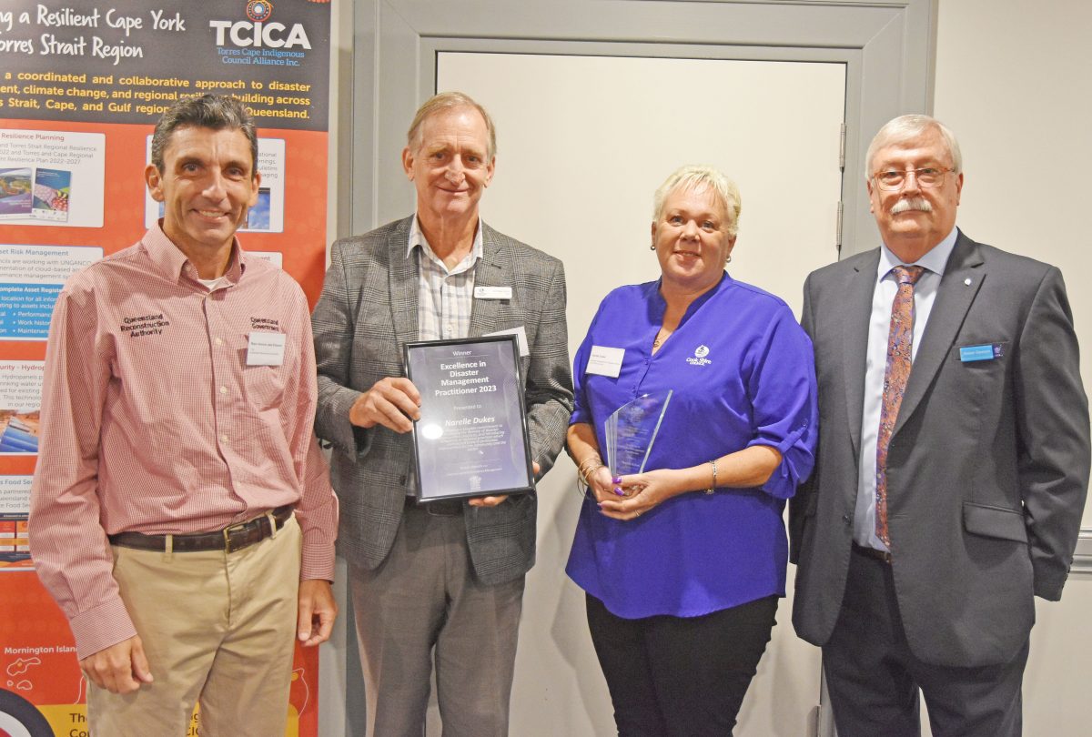 Cook Shire Council’s DMO Narelle Dukes was presented with her award by Queensland Reconstruction Authority CEO Jake Elwood, mayor Peter Scott and Inspector-General of Disaster Management Alistair Dawson.