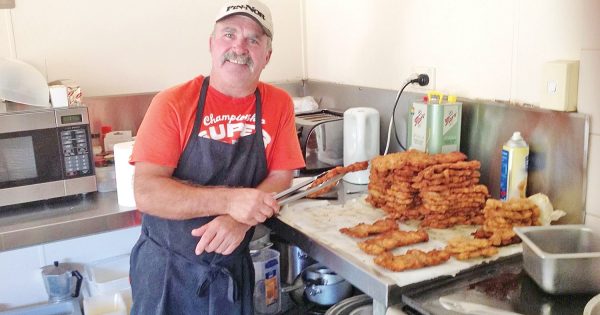 Cape residents heading to Canberra for publican's funeral