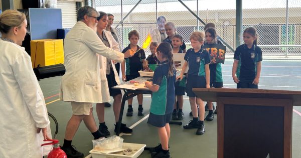Full brains, bellies for Endeavour students as school celebrates science
