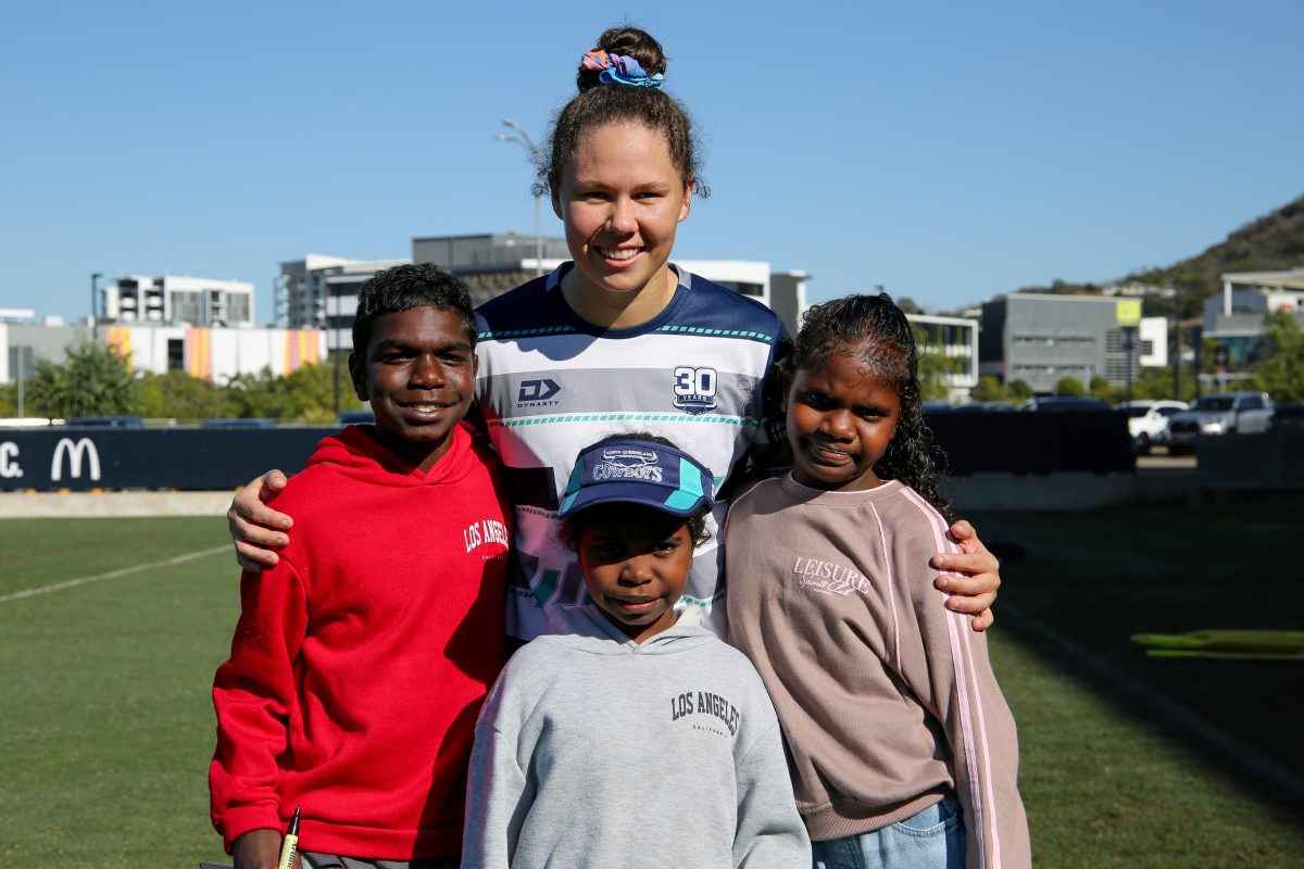 Tahlulah Tillet and Bloomfield River State School students